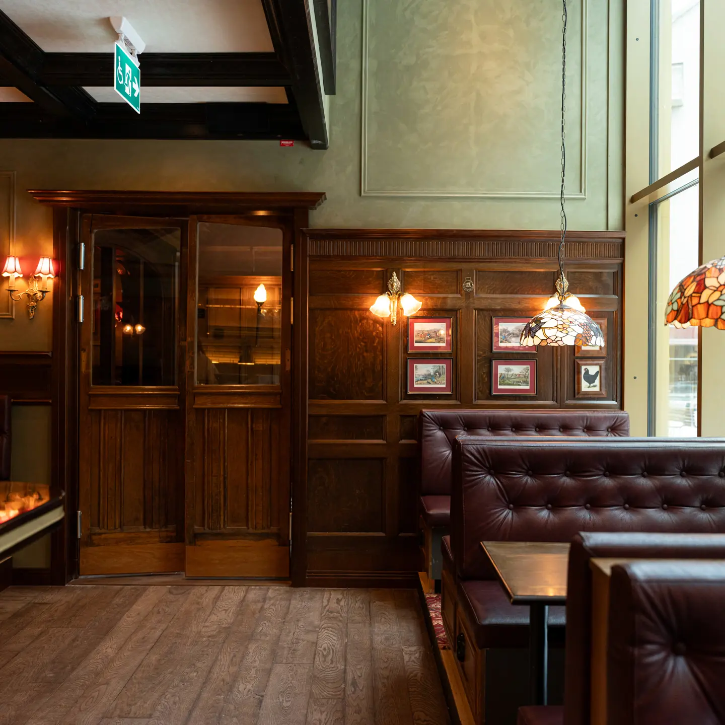Bishop Arms restaurangbås